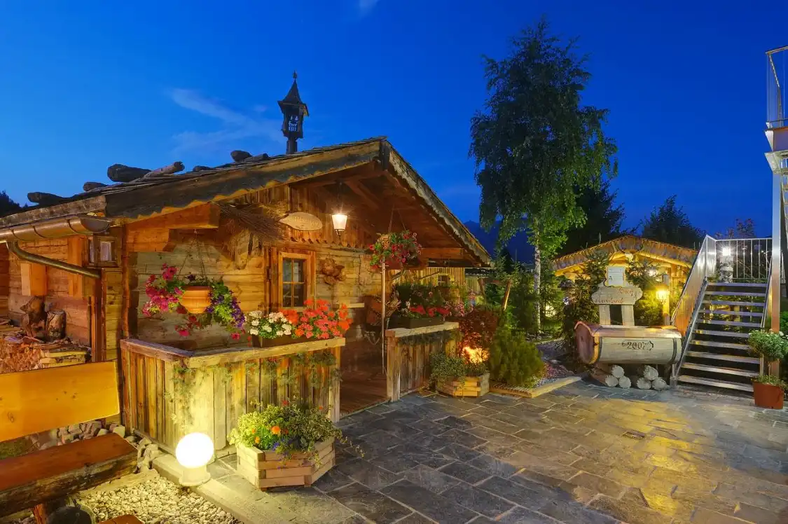 Hotel in zona Cron4 Hallenbad & Sauna Bruneck