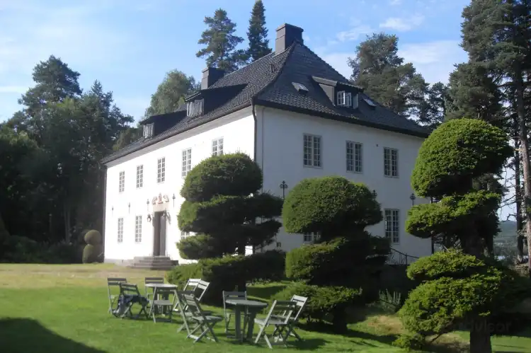 Leksand Homestead Museum 주변 호텔
