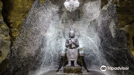 Wat Pa Phuttharam (Tham Sati)