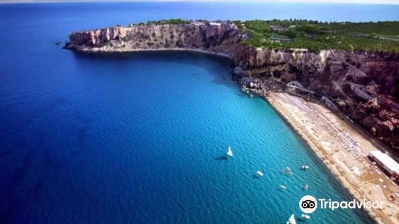 Spiaggia Torre Conca