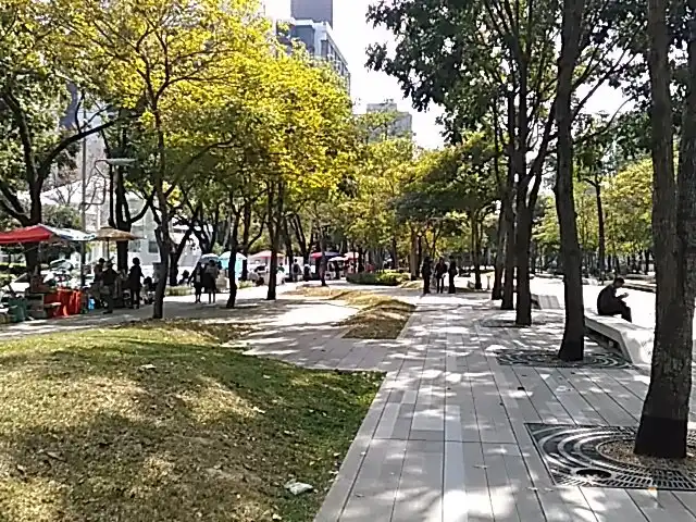 caowu square 주변 호텔