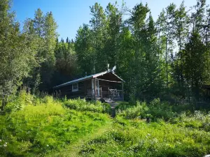 Robert Service Cabin