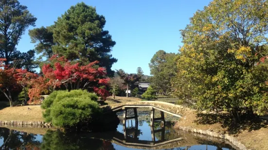 Shurakuen Paradise Garden