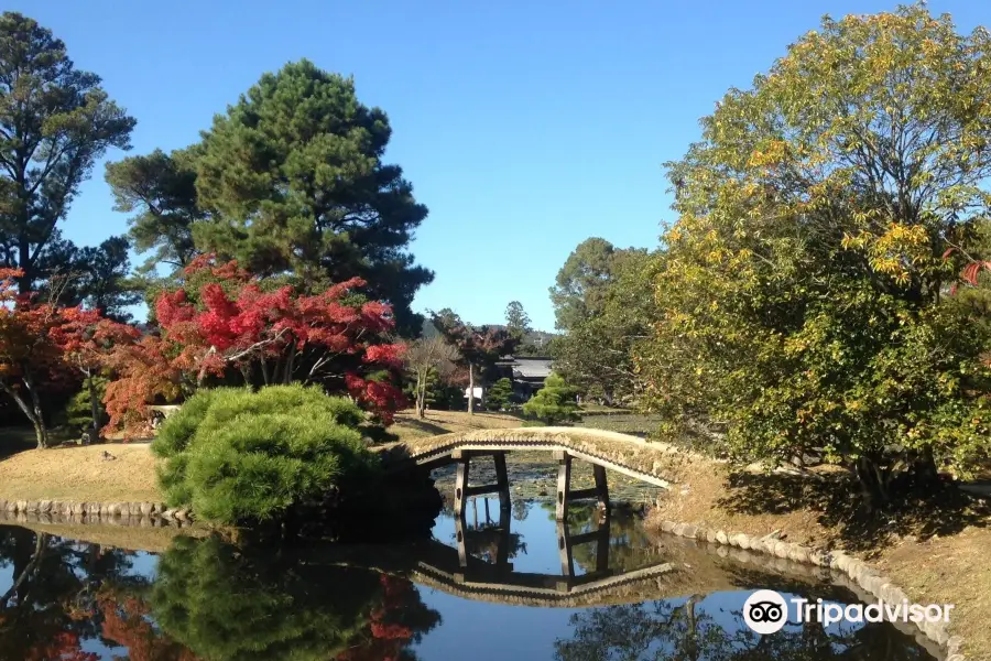 Shurakuen Paradise Garden