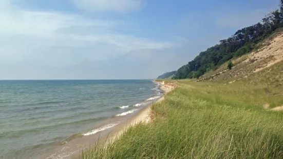 Saugatuck Dunes State Park