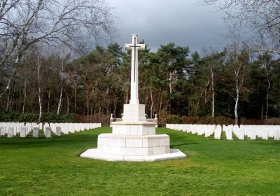 Mierlo war cemetary