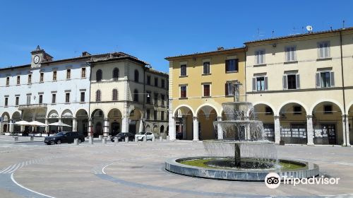 Piazza Arnolfo di Cambio