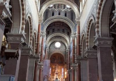 Basilique Notre-Dame de Brebieres