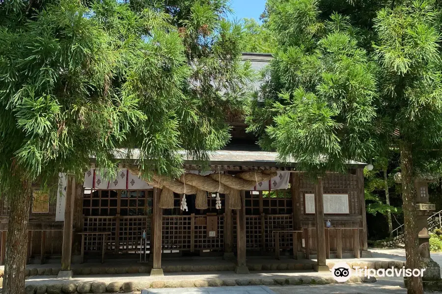 Tamatsukuriyu Shrine