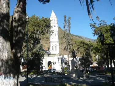 Plaza e Iglesia de Santo Domingo