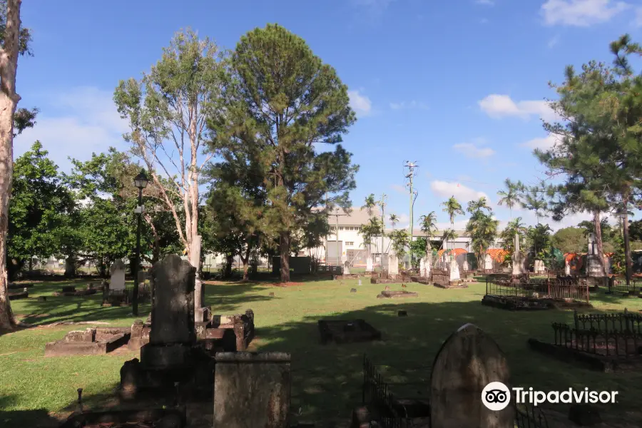 McLeod Street Pioneer Cemetery