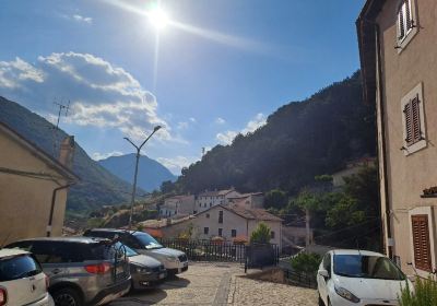 Gli antichi palazzi di Villetta Barrea