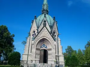 Juselius Mausoleum