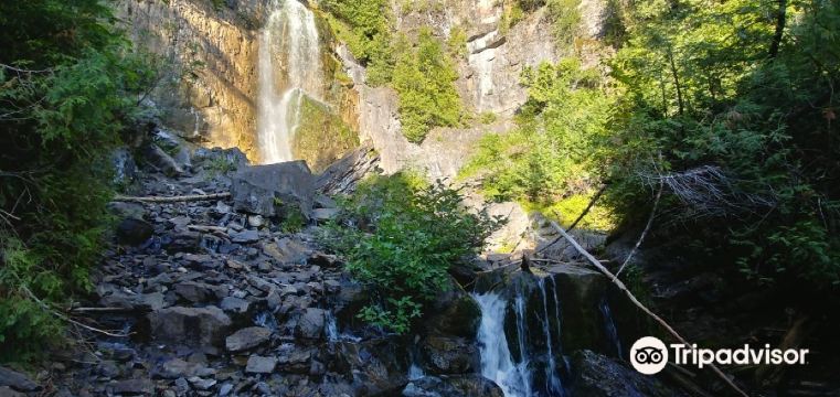 แนะนำการเดินทาง SaintAlexandredesLacs 2023 สิ่งที่ควรทำ, อาหารที่