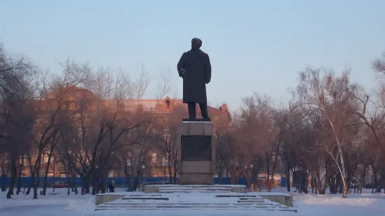 Monument to Lenin