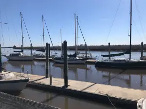 Darien River WaterFront Park & Docks