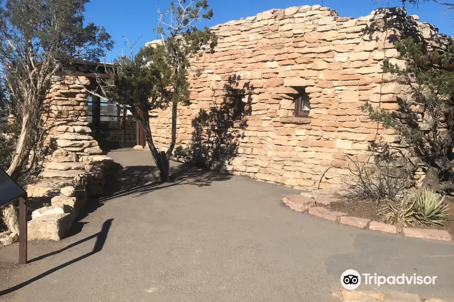 Yavapai Geology Museum