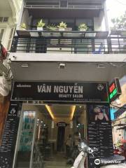 Salon Van Nguyen