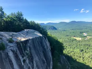 Cathedral Ledge Lookout