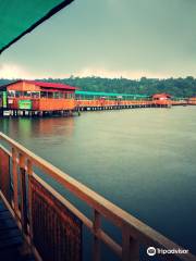 V-Pra Kaayal Floating Park