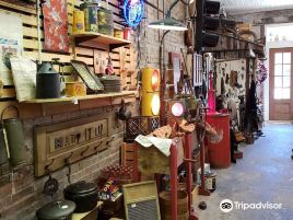 Finishing Touch Antique Mall