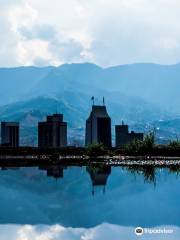 Medellín City of Contrast
