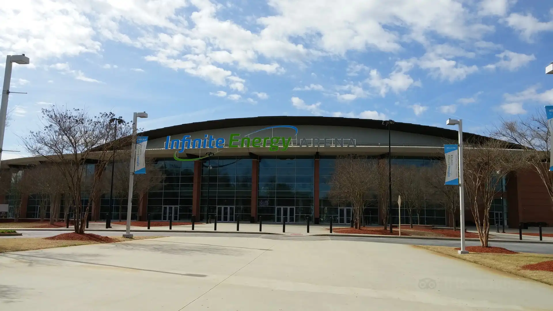 Hotels near Gas South Arena