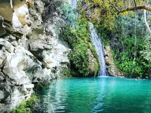 Bagni e cascate di Adone