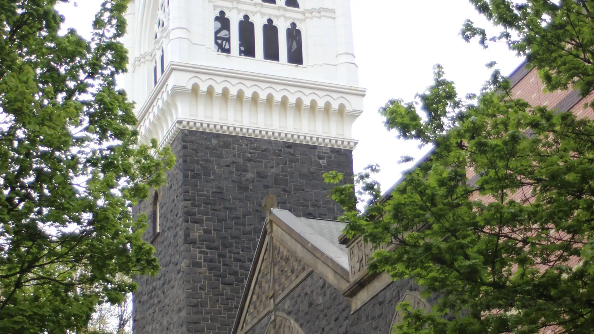 Hotels near First Congregational United Church of Christ - Portland