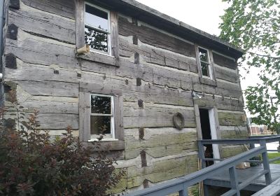 William Arnold Log House