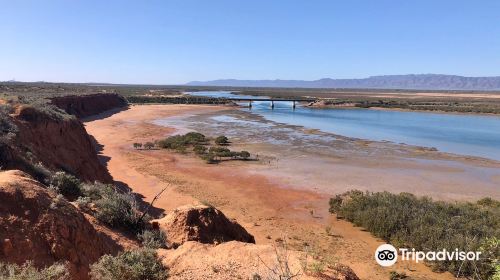 Matthew Flinders Red Cliff Lookout