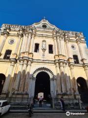 Iglesia Y Convento De La Merced