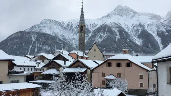 Baselgia San Lurench