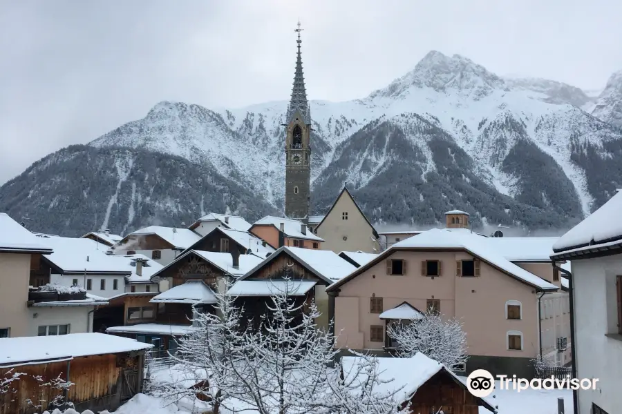 Baselgia San Lurench