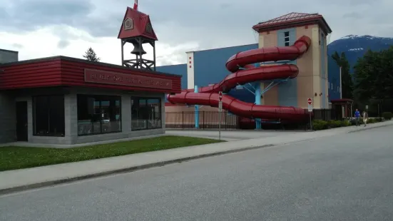 Revelstoke Aquatic Centre