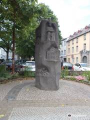 Nikolaus von Kues Denkmal