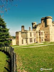 Belsay Hall, Castle and Gardens