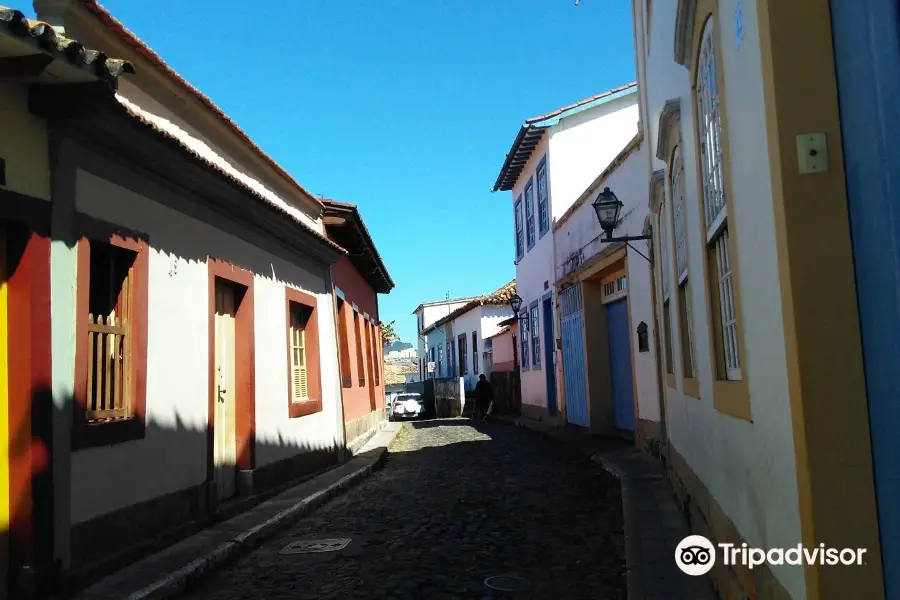 Rua das Casas Tortas