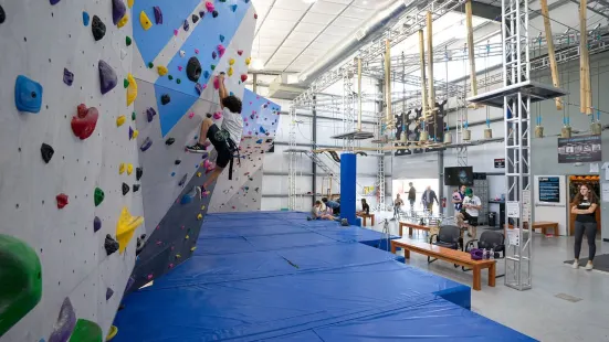 CLIMB Woodlands Indoor Rock Climbing & Bouldering