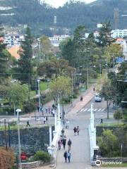 Puente Mariano Moreno