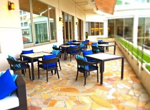 Tropics Lounge & Bar