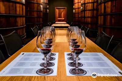 Alcohol & Drinking Culture Experiences in Adelaide