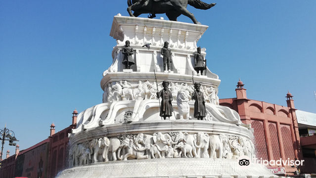 Statue of Maharaja Ranjit Singh