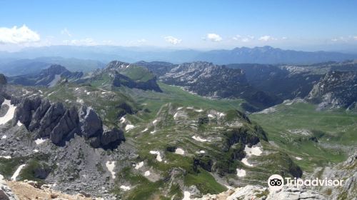 博博托夫庫克山