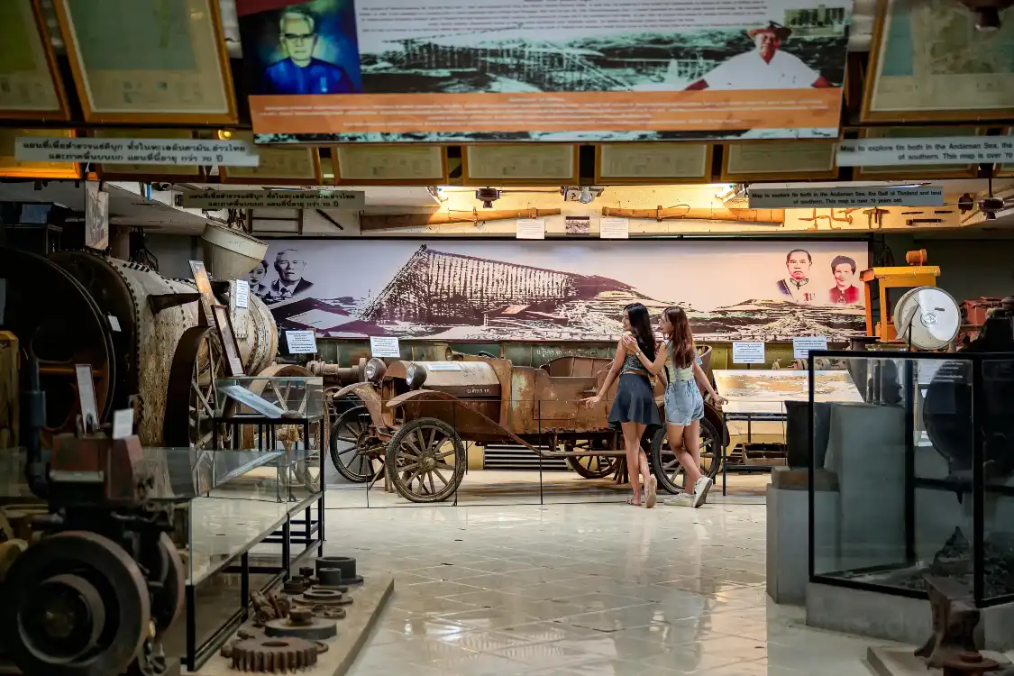 Отели рядом с достопримечательностью «Thavorn Museum»