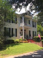 Singleton's Virginia Cross House