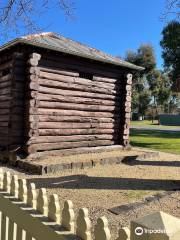 Eaglehawk Log Lock Up