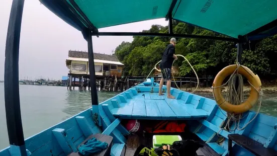 Octopuses Garden, Diving Center