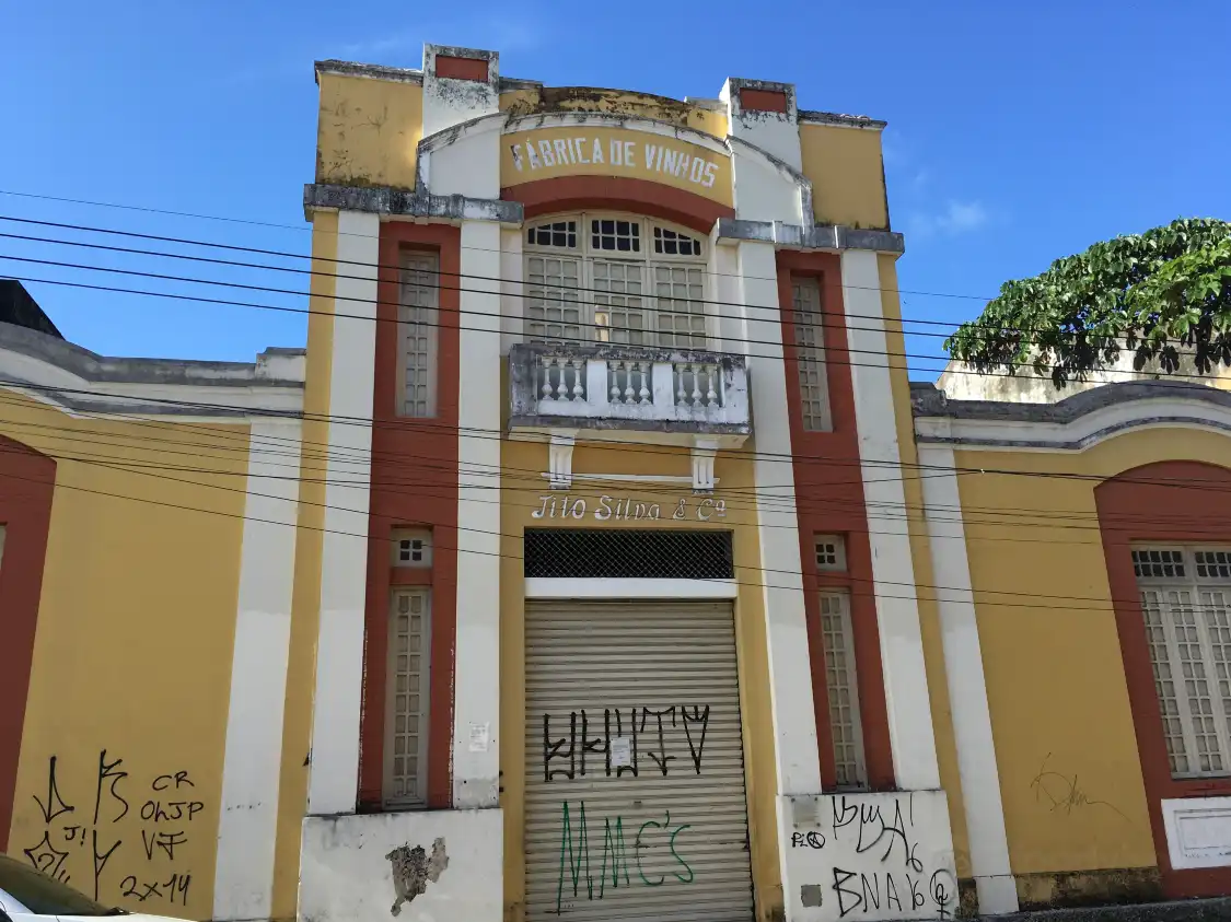 Các khách sạn gần Tito Silva Memorial School Workshop