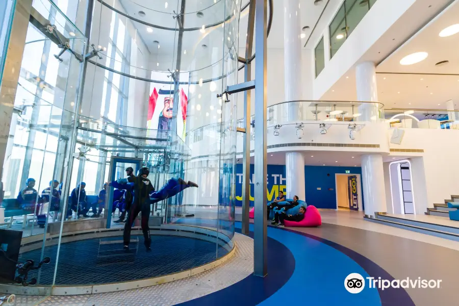 Gravity Indoor Skydiving